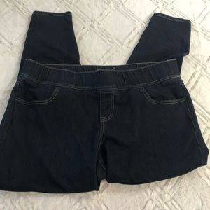 Torrid Skinny Lean Jean. Size 1R. Like new.
